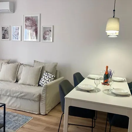 Apartament Nr 35 - Wakacyjna 5 *